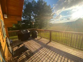 Beautiful Private Cozy Cabin, 3 bedrooms, 5 acres - Image 5
