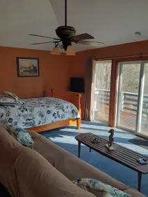 Mystic Apt #1. Self contained and private. - Image 3