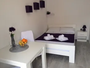 Studio Moni 50 m from the sea(Omišalj, Krk island) - Image 3