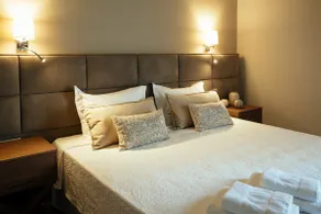 Deluxe Suite with view of Palamidi Fortress - Image 3