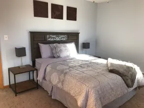 Getaway by the Bay....a cozy 1BR retreat in downtown Munising - Image 3