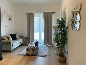 Luxurious 2 bedroom apartment - Image 2