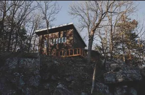 Hill Top Lodging *Romantic Getaway* Cabin - Image 2