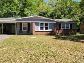 Fenced Bkyd- Near Hospitals & USA College. 2q beds - Image 4