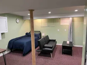 1 Bedroom Basement, NEWLY Renovated - Image 3