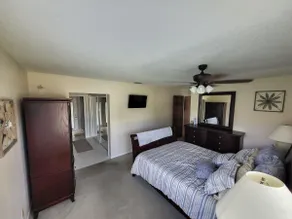 11 miles from Clearwater Beach! - Image 2