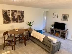 Susmer Daylight Basement with Kitchen - Image 2