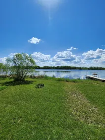 Cozy Cabin lake front - Image 5