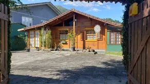 Cozy little house next to CBF - Image 2
