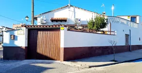 A cozy house to disconnect. - Image 2