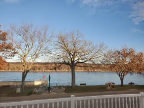 Mr. Rogers River View - Image 5