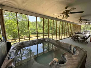 Brushy Creek Lodge | Riverfront, Hot Tub, Fire Pit - Image 2