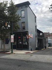Urban Cabana in the heart of East Baltimore! - Image 3