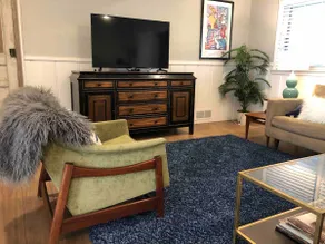 Mid Century meets Farmhouse in Paramount - Image 2