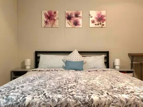*Welcoming Cary Townhome*King Bed*Long Term Stays* - Image 5