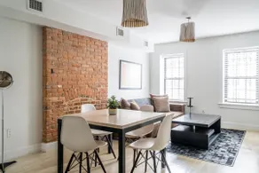 Brownstone Garden Floor Apartment - Image 2