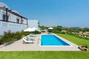 Orianna Sea View Villa - Image 3