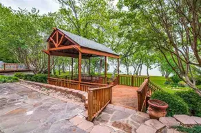 Lake house - Image 4