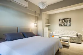 The ”Suite 102” by the Acropolis. - Image 4
