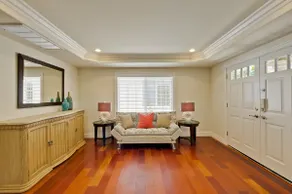 Luxury 2 Room Private Bunglow - Executive Suite - Image 5