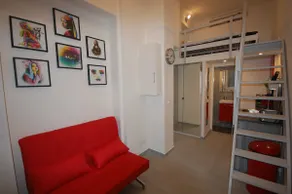 Renovated flat Champs Elysées Paris - Image 3