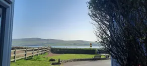 Millstream Apt- Seaview / Edge of Dingle Town - Image 2