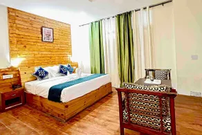 3 BedRoom Independent Private Apartment +Balcony - Image 5
