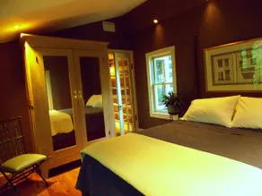 The Old Log Cabin - Image 5