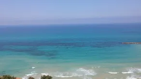 Ramat Poleg, walk to beach - Image 2