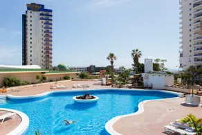 Hard Rock apartment with garage on the sea - Image 2