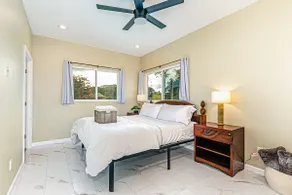 Hilo town center A New and Homey 3 bedrooms - Image 5