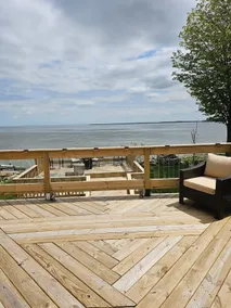 Toledo, lakeside home 3 bdrm sleep 7 on Lake Erie with 4 decks to choose from. - Image 4