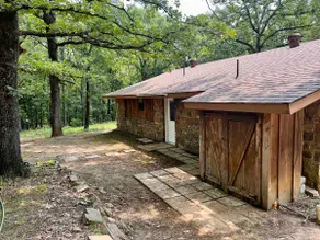 Mount Magazine Cabin on the ATV trails - Image 3