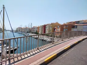 The view in blue. - Image 3
