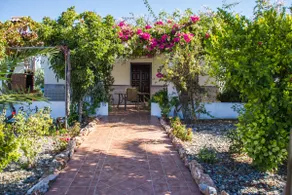Quiet country house with panoramic views. - Image 3