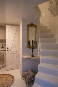 Milos Maison - Image 3