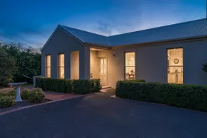 Mount Eliza Sunset Apartment - Image 2