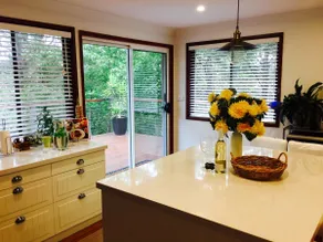 Lake Cottage - Blue Mountains Family Getaway - Image 5