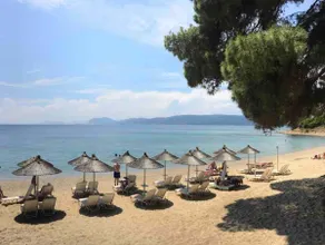 Spectacular villa in the heart of a nature reserve and near the sea - Image 3