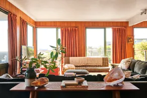 THE LOBSTERPOT BEACH HOUSE - views and walking distance to shops - Image 5