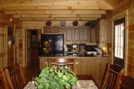 Lazy Daze Cabin - Image 3