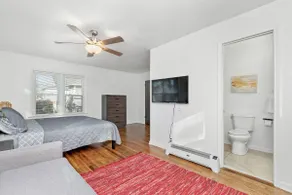 Large Comfortable Studio- 1 block from KU Hospital - Image 5