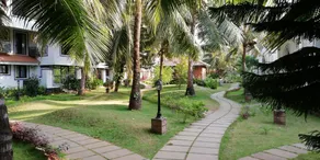 ”Riviera hermitage” Garden View - Image 4