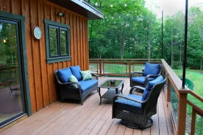 Chickadee Cabin: A Peaceful Finger Lakes Retreat - Image 4