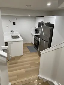 Stunning Pristine Private Suite: No cleaning fees - Image 5
