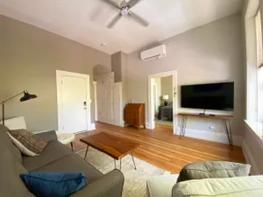 CASA Apartment in the Heart of Downtown Chico, CA - Image 5