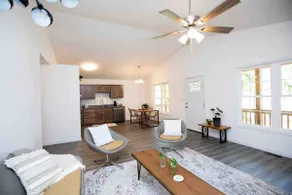 Farmville Modern Farmhouse - Image 2