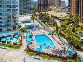 Steps to Waikiki Beach, Swimming Pool Free Parking - Image 2