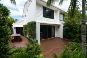 Barbados Noosa - Walk to Noosa River, Shops, Cafes - Image 2