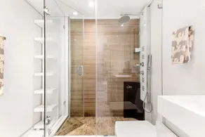 TOP MODERN apartment in Miami Beach. - Image 3